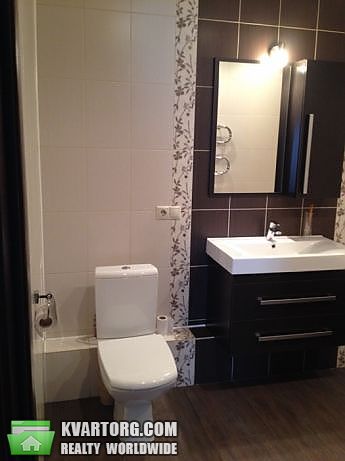 Rent out 2-room apartment. Киев,  Пчелки — photo 2