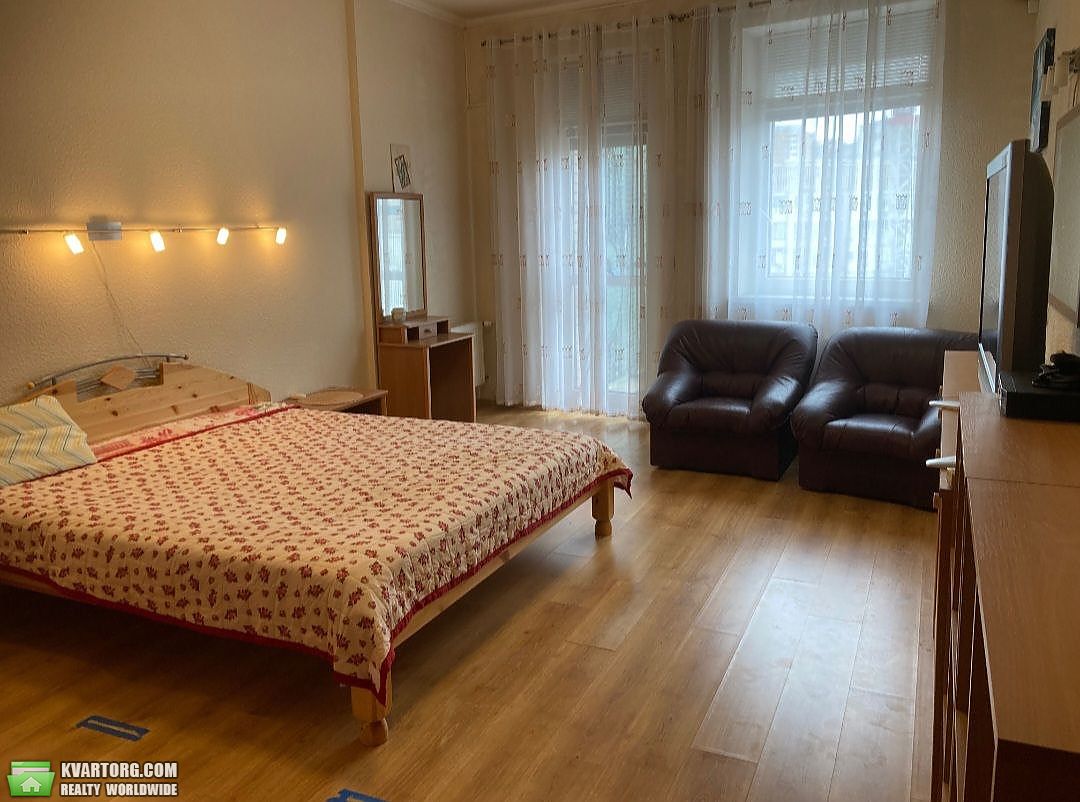Rent out 3-room apartment. Киев, Коновальця — photo 4