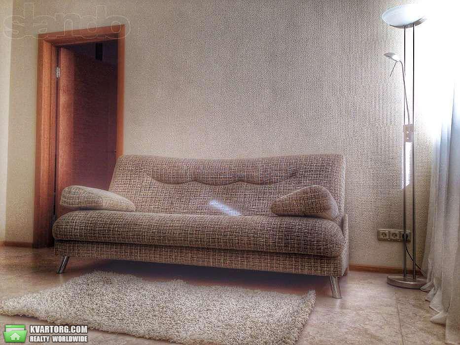 Rent out 2-room apartment. Киев,  Шумского — photo 1