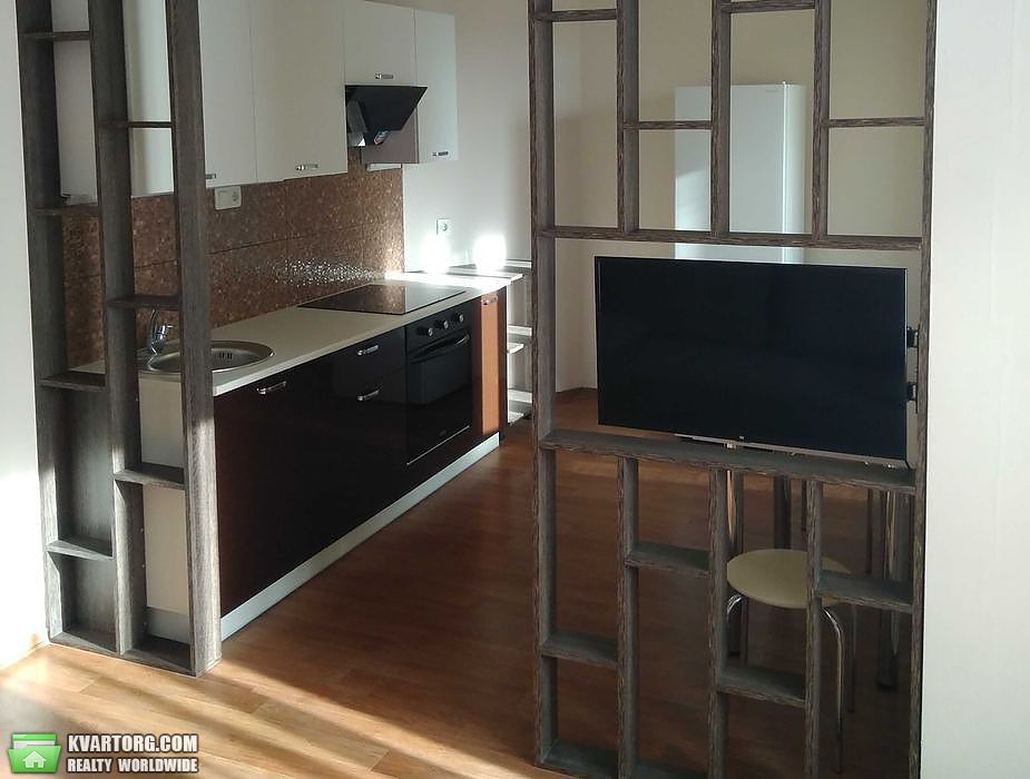 Rent out 1-room apartment. Киев,  Ломоносова — photo 3