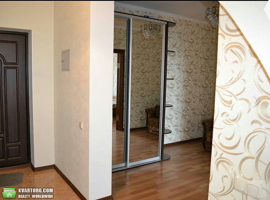 Rent out 1-room apartment. Киев,  Харьковское шоссе — photo 1