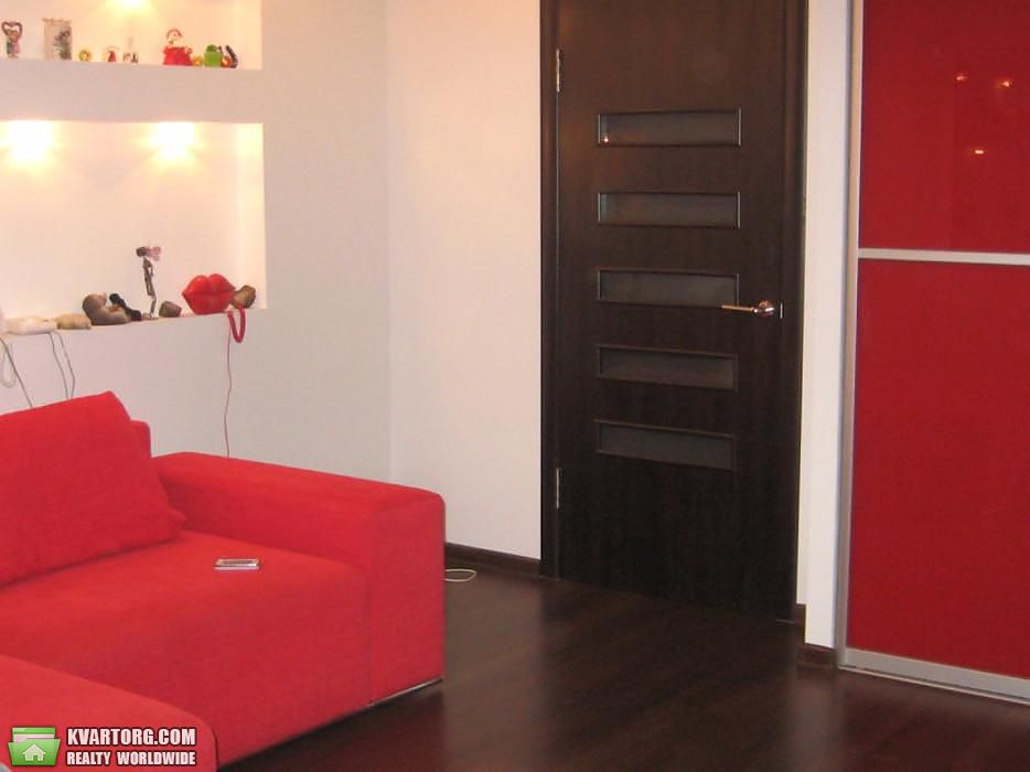 Sell 2-room apartment. Киев,  Волгоградская — photo 1