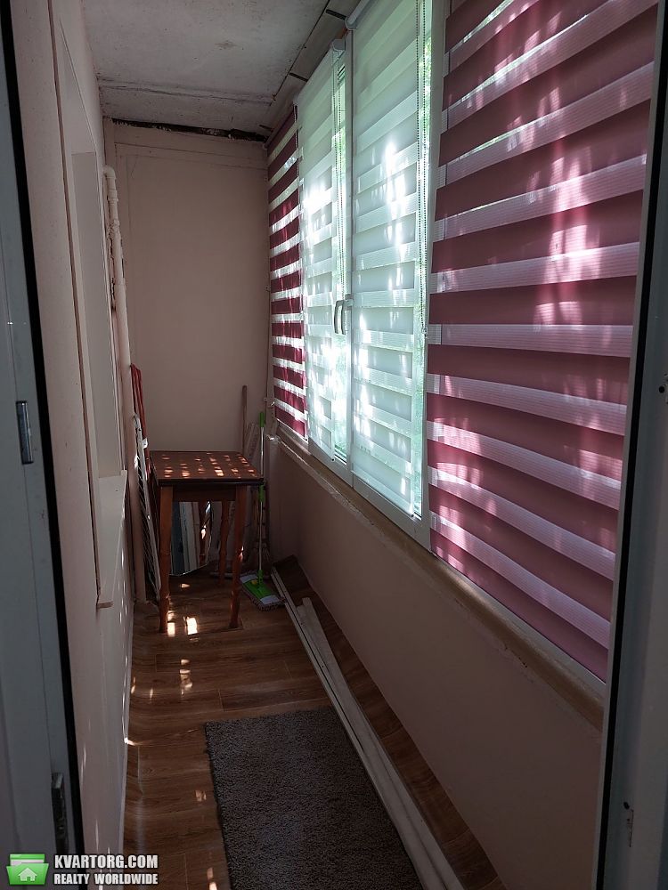 Rent out 1-room apartment. Киев, Ентузіастів — photo 2