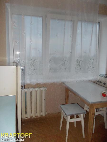 Rent out 1-room apartment. Киев,  Харьковское шоссе — photo 2