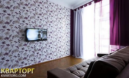 Rent out 2-room apartment. Киев,  Ярославская — photo 2