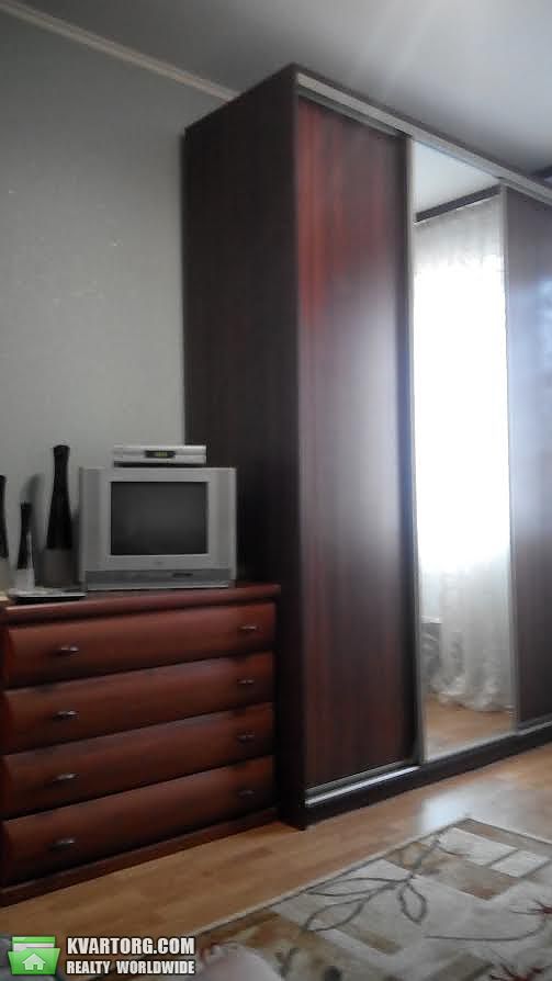 Sell 2-room apartment. Киев,  Радунская — photo 3