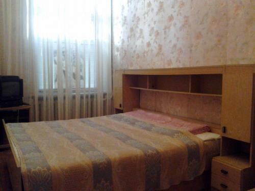Rent out 3-room apartment. Одесса, Приморский бульвар — photo 1