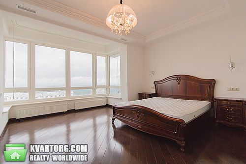 Rent out multi-room apartment. Киев, Институтская — photo 3