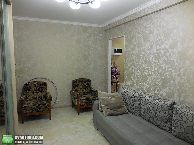 Rent out 2-room apartment. Киев,  Васильковская — photo 9