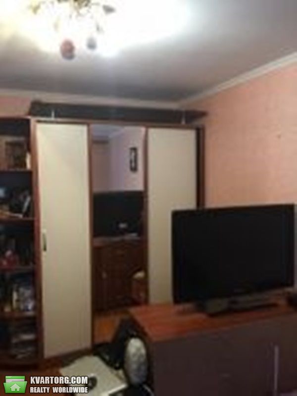 Sell 3-room apartment. Киев,  Межигорская — photo 1