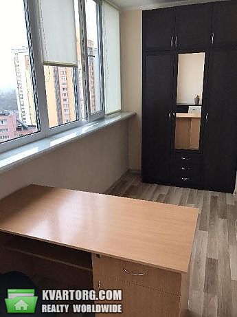 Rent out 3-room apartment. Киев, лобановского — photo 9