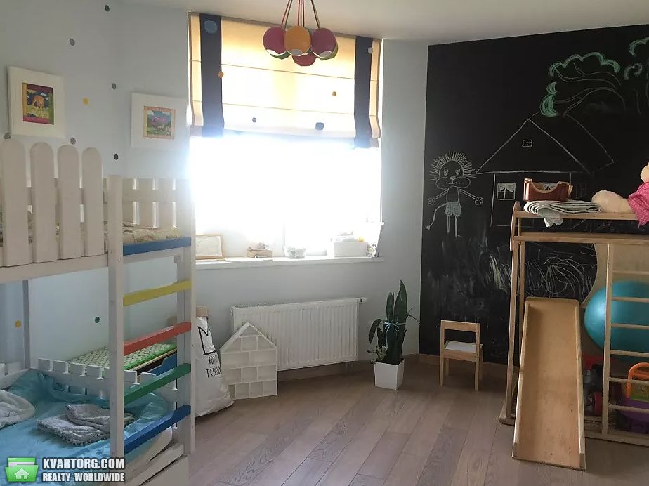 Rent out 3-room apartment. Киев,  Рижская — photo 10