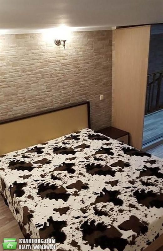 Rent out 2-room apartment. Киев,  Богдана Хмельницкого — photo 5