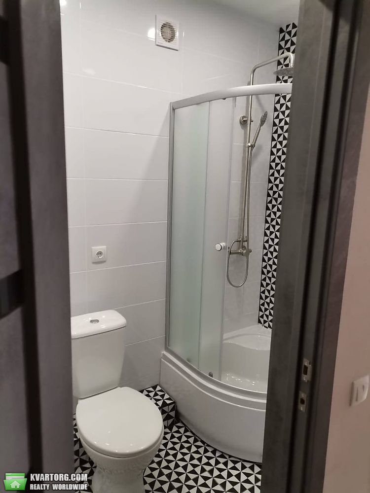 Rent out 1-room apartment. Харьков, Чигирина — photo 1