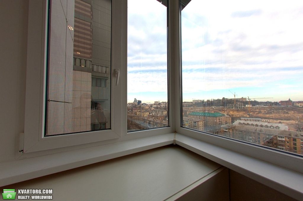 Sell 3-room apartment. Киев,  Драгомирова — photo 6