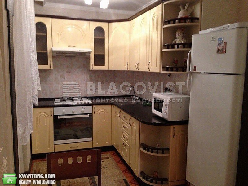 Rent out 2-room apartment. Киев,  Леси Украинки бул — photo 5