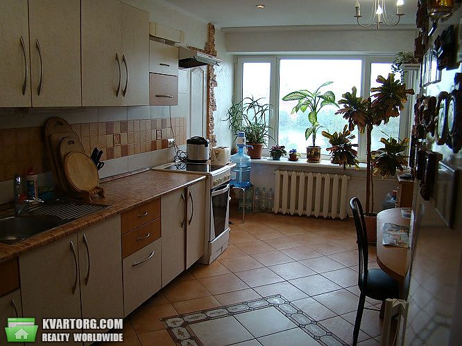 Sell 3-room apartment. Киев,  Ревуцкого — photo 5