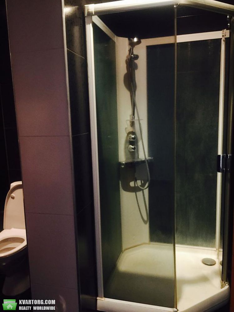 Rent out 3-room apartment. Киев,  Подвысоцкого — photo 8