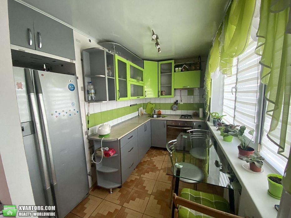 Sell 2-room apartment. Киев,  Каунасская — photo 2