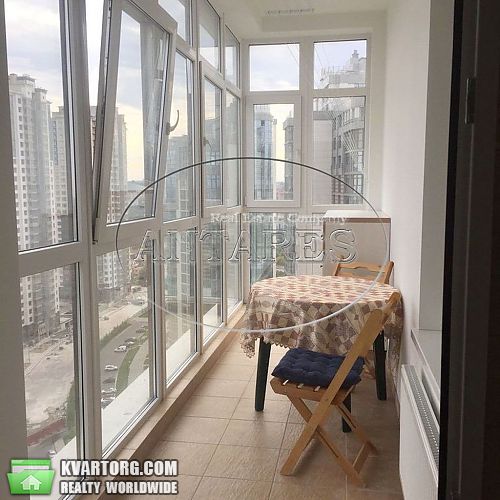 Rent out 3-room apartment. Киев, Драгомирова — photo 6