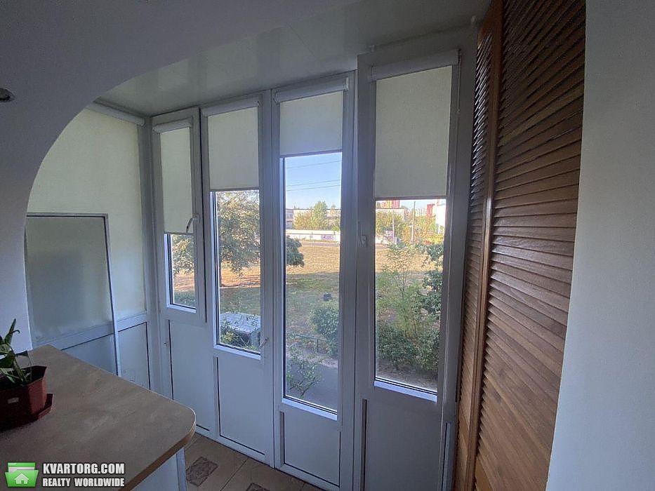 Sell 2-room apartment. Киев,  Каунасская — photo 9