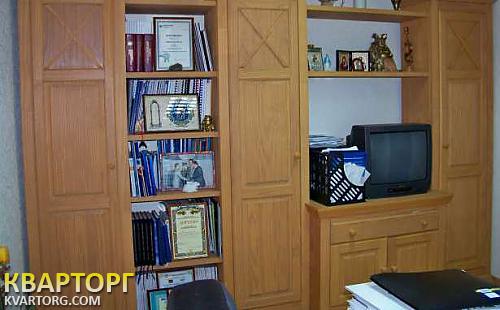 Rent out office. Киев,  Малиновского — photo 1