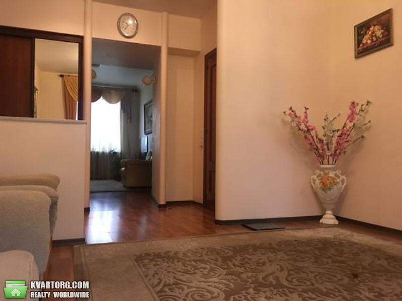 Sell 3-room apartment. Киев,  Труда бул — photo 5