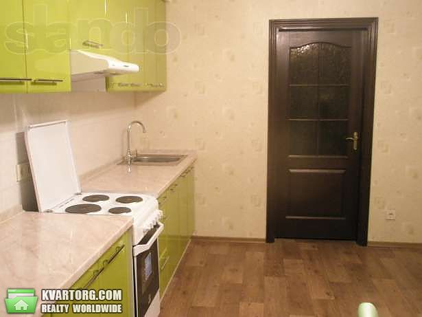 Rent out 2-room apartment. Киев,  Чавдар — photo 6
