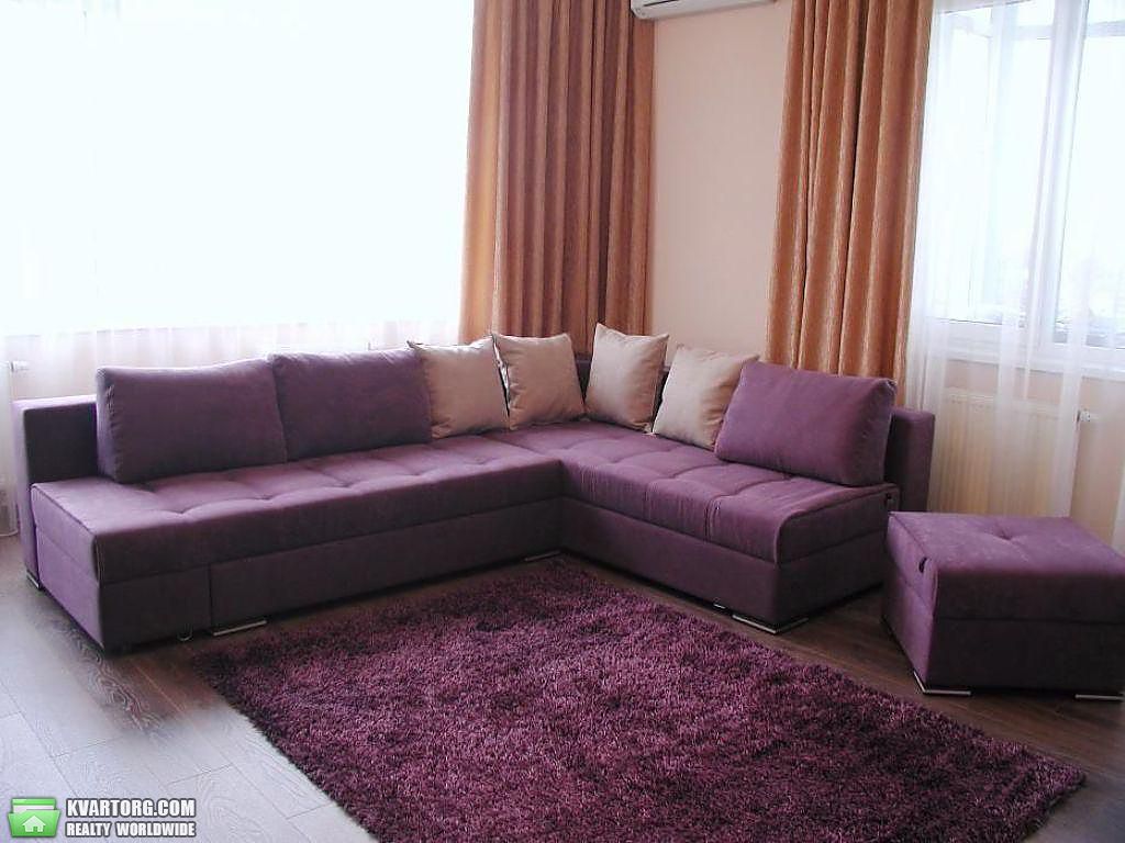 Rent out 2-room apartment. Киев,  Механизаторов — photo 1