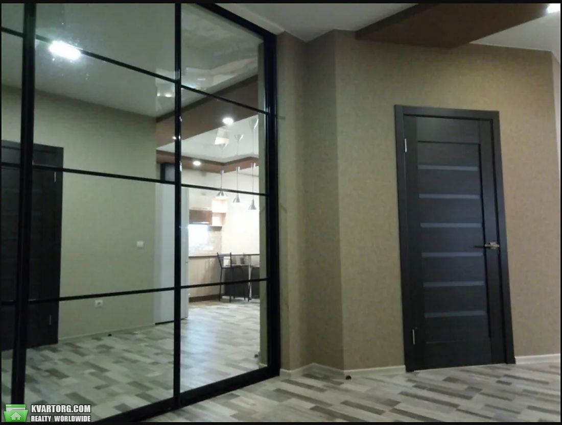 Rent out 1-room apartment. Киев,  Драгоманова — photo 3