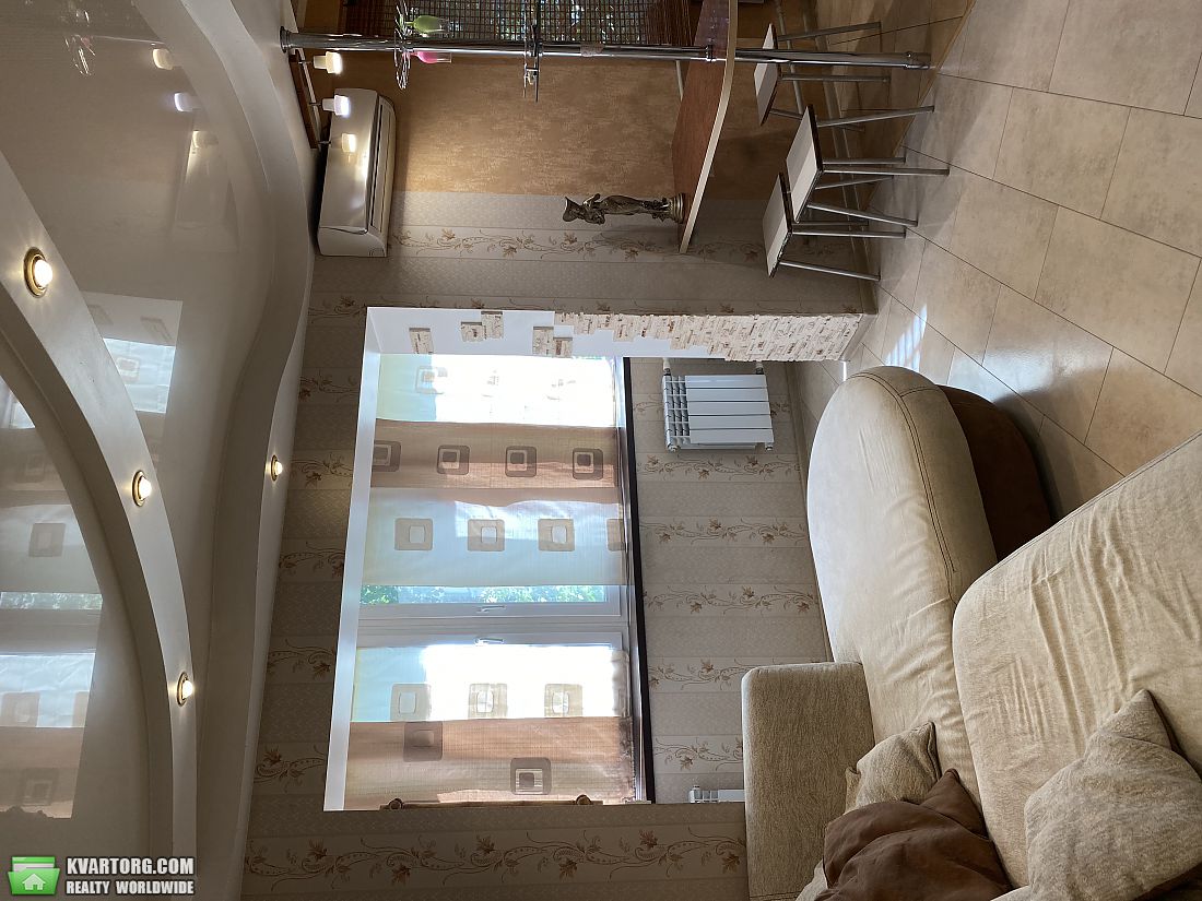 Sell 2-room apartment. Днепропетровск, проспект Поля — photo 2