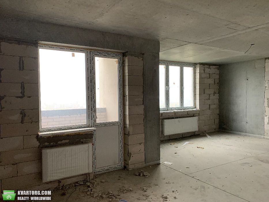 Sell 3-room apartment. Киев,  Рижская — photo 1