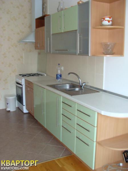 Sell 2-room apartment. Киев,  Булаховского — photo 1