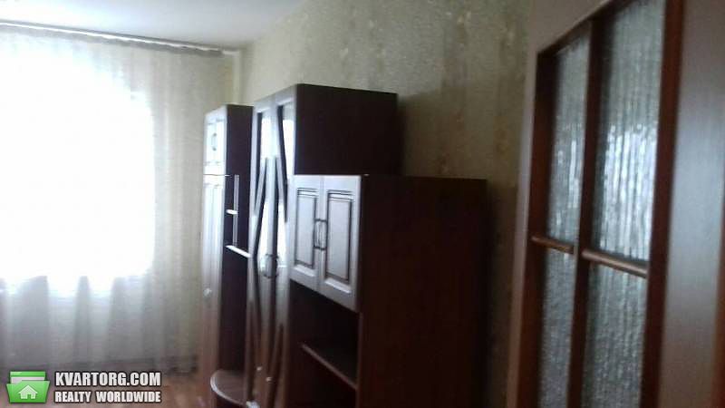 Rent out 2-room apartment. Киев,  Бакинская — photo 2