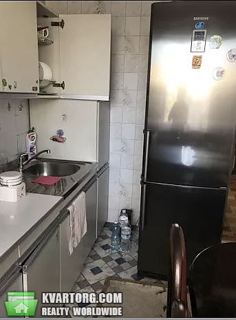 Rent out 2-room apartment. Киев,  Печенежская — photo 2