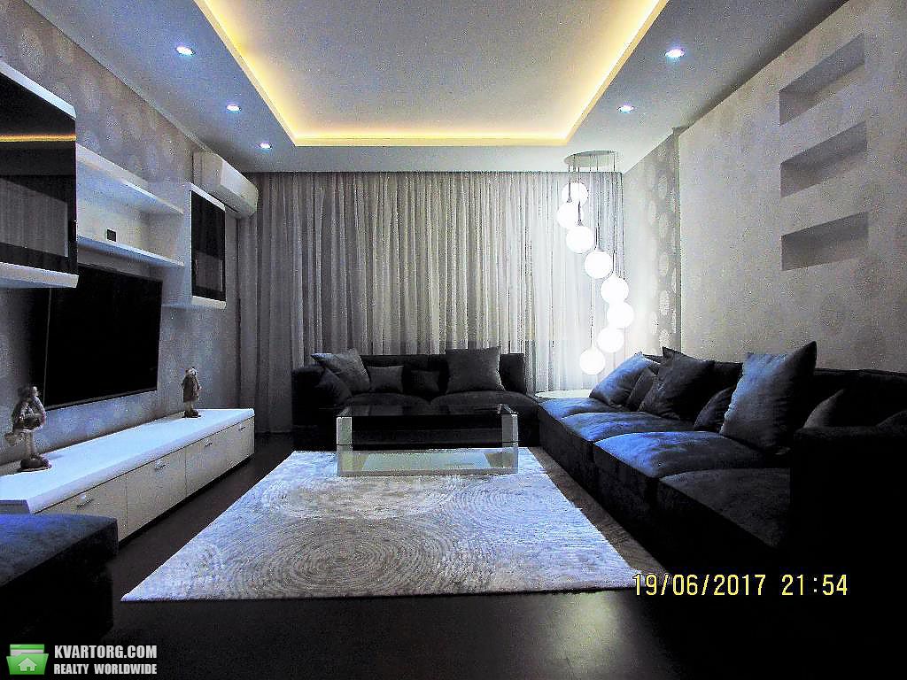 Sell 3-room apartment. Киев, тычины павла — photo 1