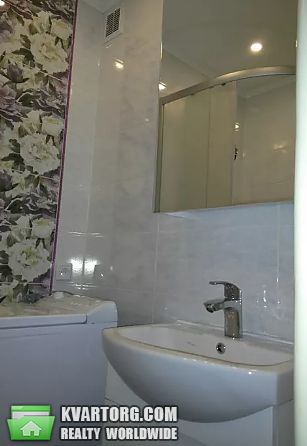 Rent out 2-room apartment. Киев,  Вербицкого — photo 4