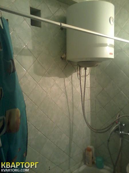 Rent out 2-room apartment. Киев,  Багговутовская — photo 2