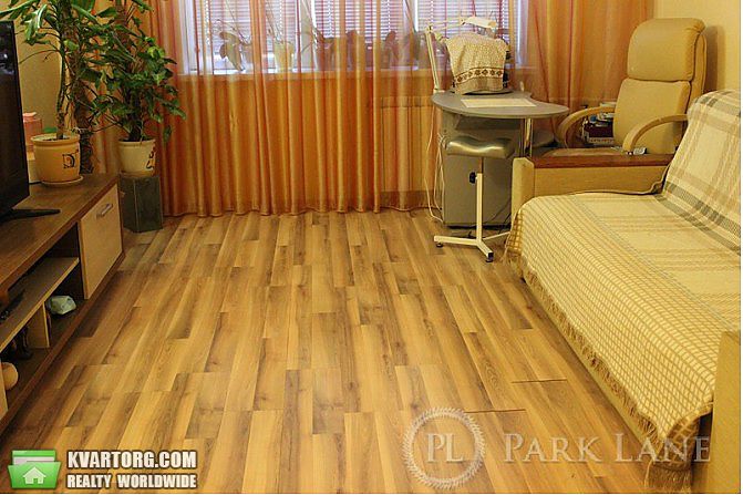 Sell 3-room apartment. Киев,  Героев Днепра — photo 3