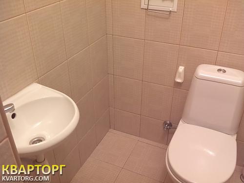 Rent out 2-room apartment. Киев,  Бажана — photo 7