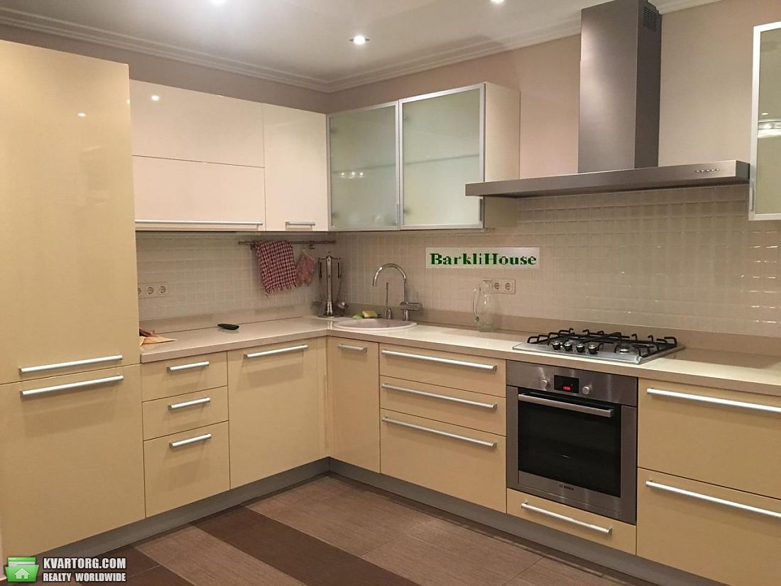 Rent out 2-room apartment. Киев,  Ярославский пер — photo 6