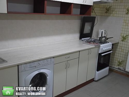 Rent out house. Днепропетровск, Набережная Победы — photo 1