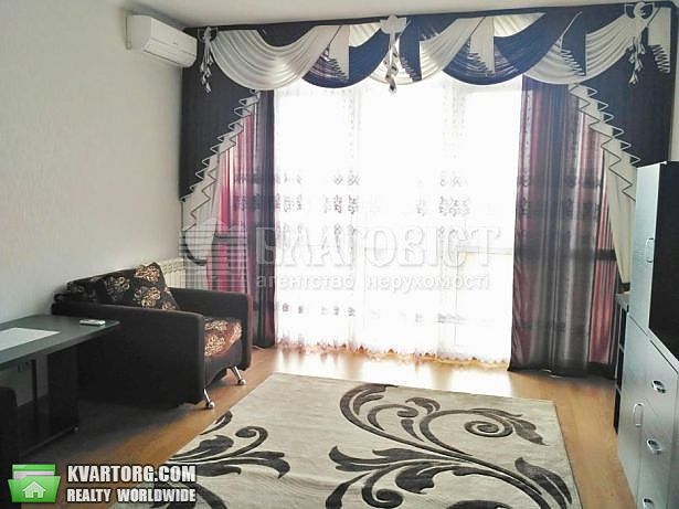 Rent out 2-room apartment. Киев,  Кольцова бул — photo 1