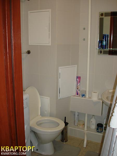 Sell 3-room apartment. Киев,  Соломенская — photo 1