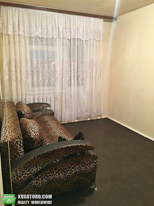 Rent out 1-room apartment. Киев,  Северная — photo 1