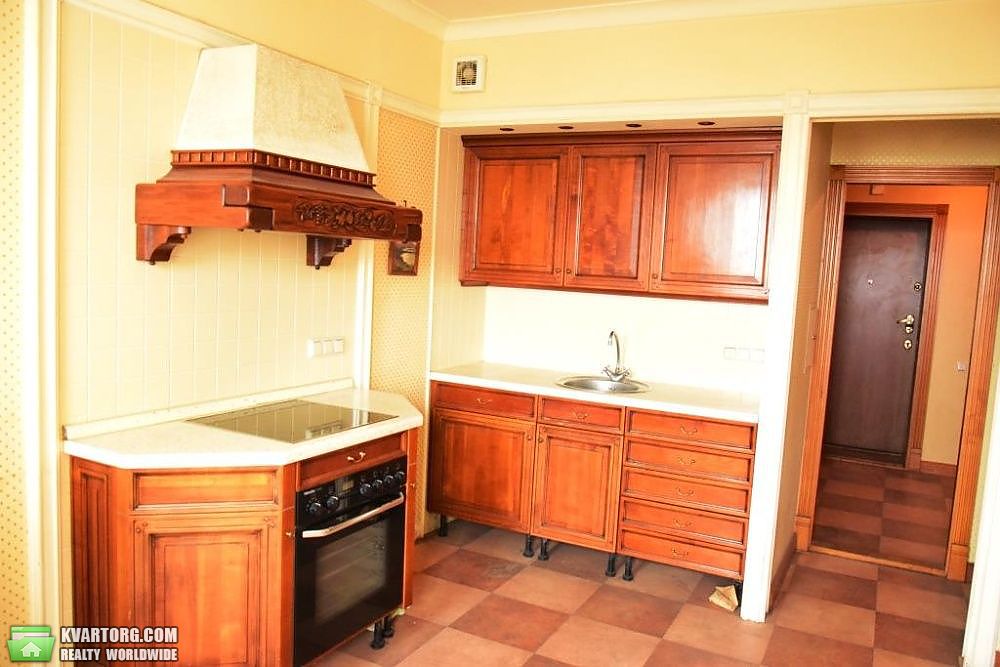 Sell 3-room apartment. Киев,  Тычины пр — photo 1