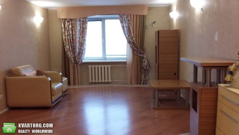 Sell 3-room apartment. Киев,  Межевая — photo 1