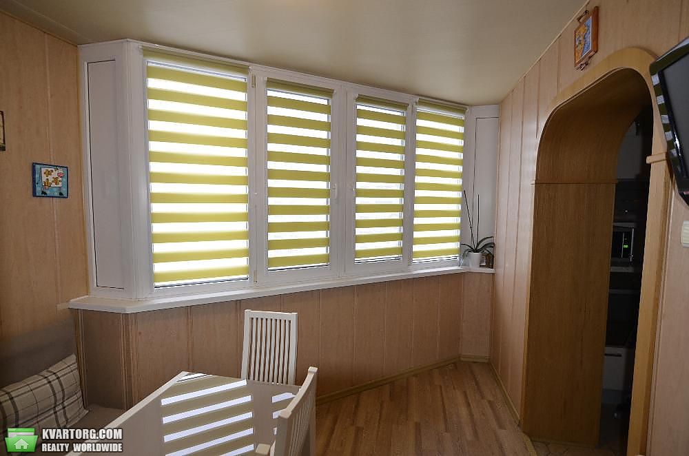 Sell 3-room apartment. Киев,  Ревуцкого — photo 4