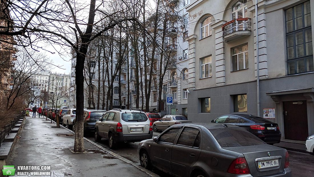 Sell 4-room apartment. Киев,  Заньковецкой — photo 2
