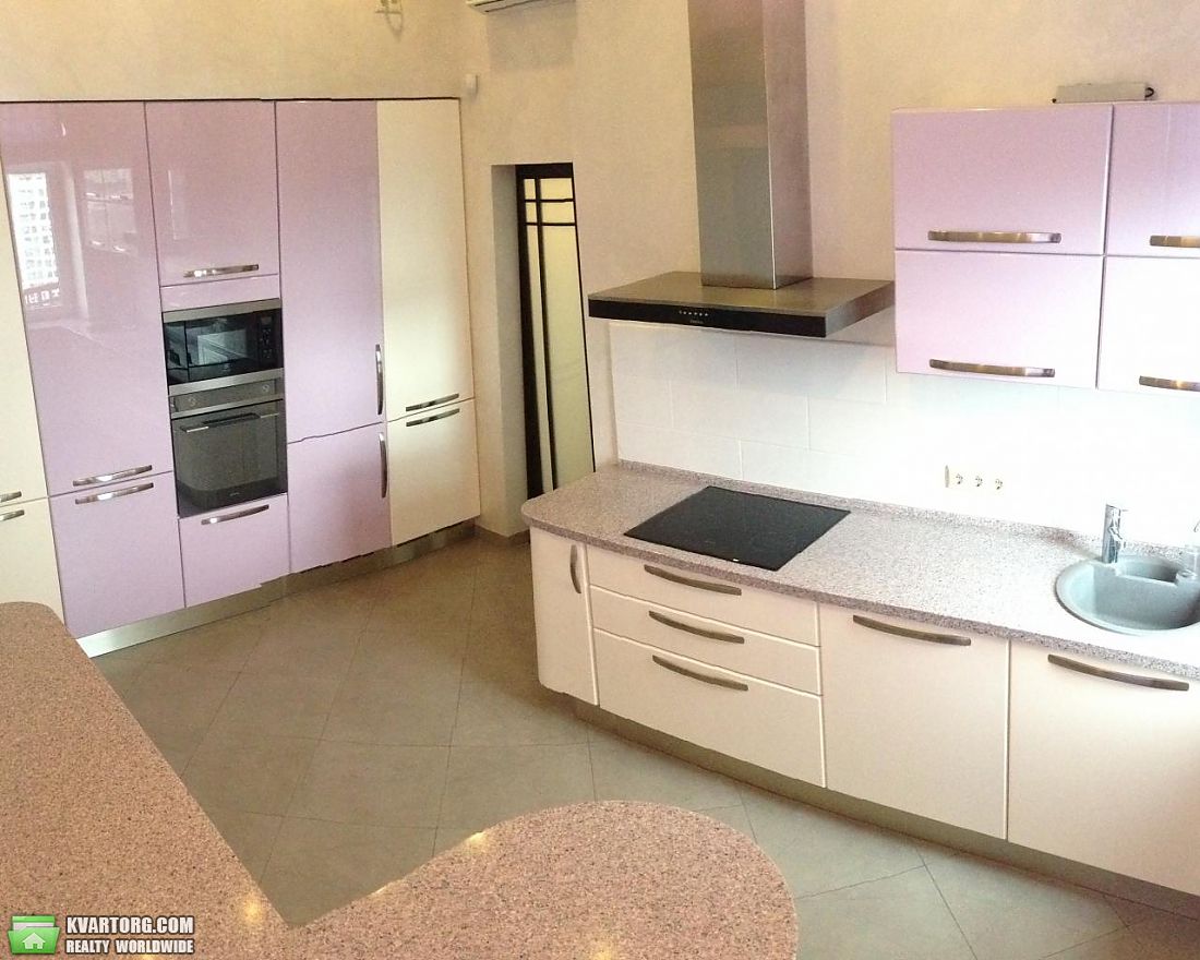 Rent out 4-room apartment. Киев,  Леси Украинки бул — photo 1